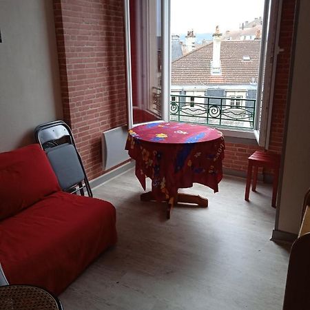 Vichy -Appartement Coquet 2 Pieces - Centre Ville ภายนอก รูปภาพ